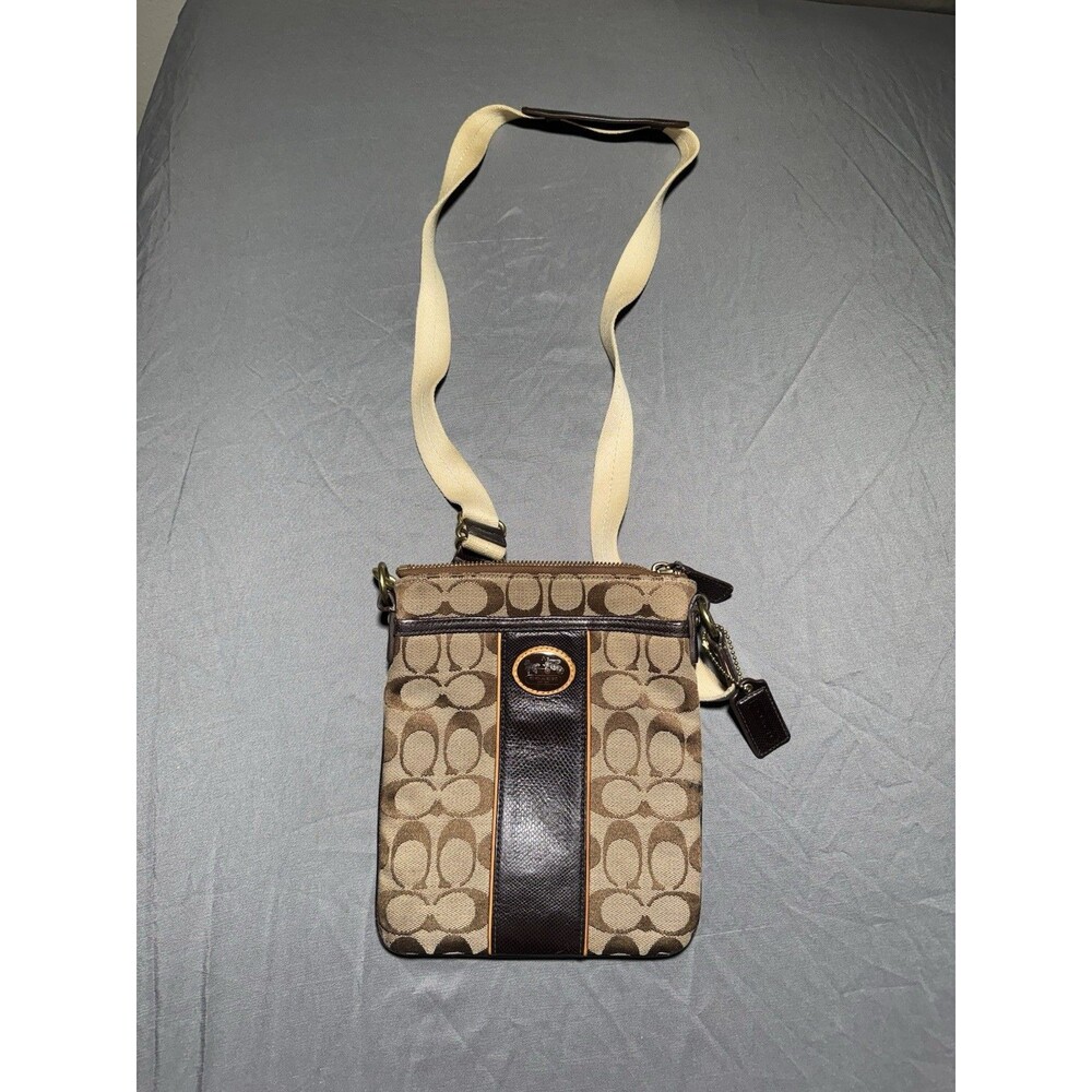 COACH - Sutton Signature Swingpack Khaki Brown Mahogany M1175-43976